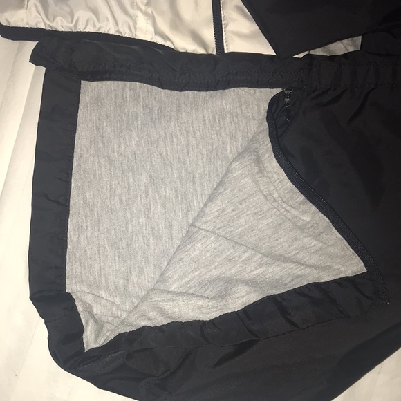 MUST GO PRICING Retro Nike White & Black Track Suit Jacket & Pant L - Picture 9 of 16